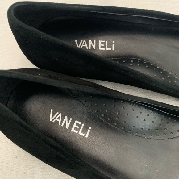 New Vaneli Black Suede Slip On Flat Loafers Woman’s 7.5M - Picture 8 of 11